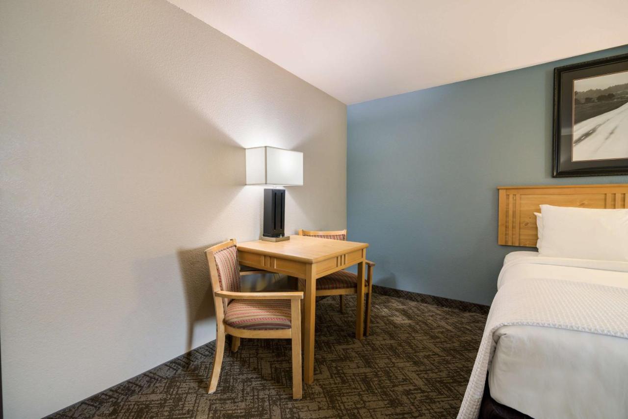 Best Western Golden Spike Inn & Suites Hill City Luaran gambar